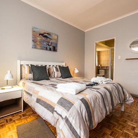 Guesthouse Fischreiher B&B Swakopmund Ngoại thất bức ảnh
