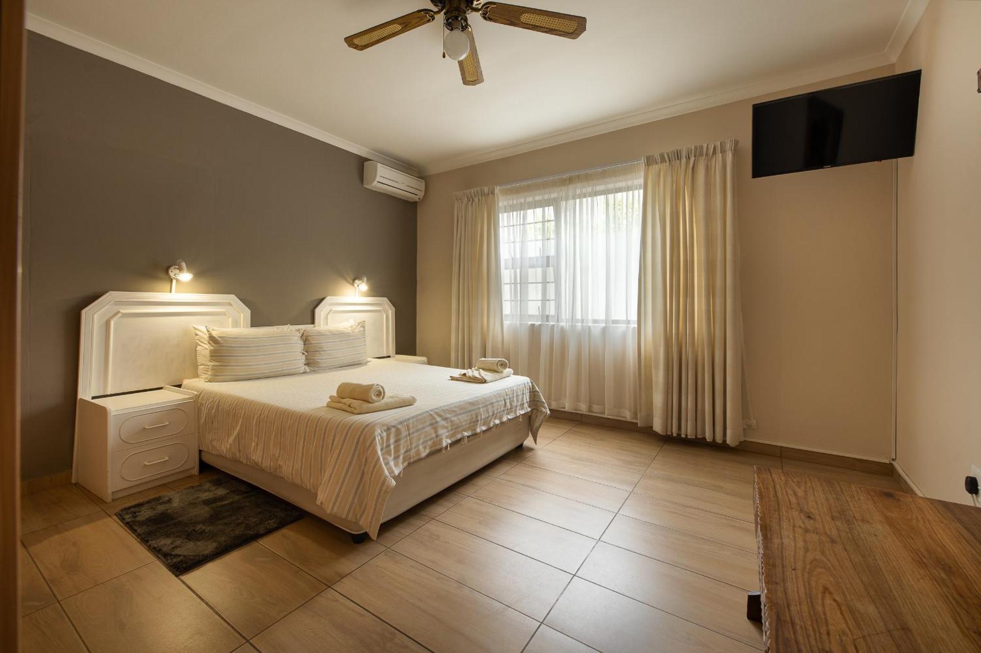 Guesthouse Fischreiher B&B Swakopmund Ngoại thất bức ảnh